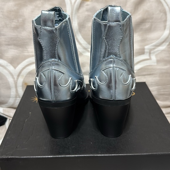 Faye Ankle Boot - Picture 4 of 4